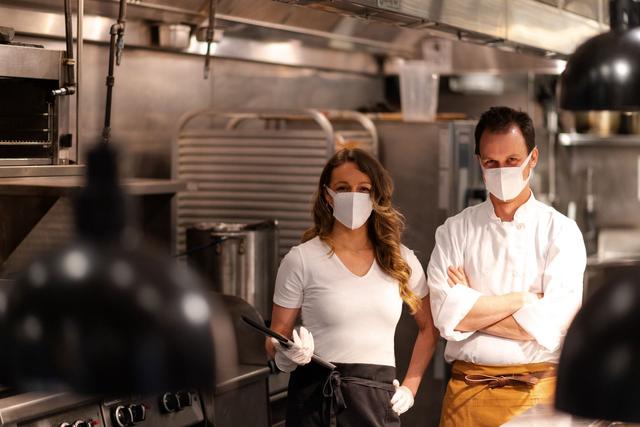 Restaurant Safety Tips For COVID-19