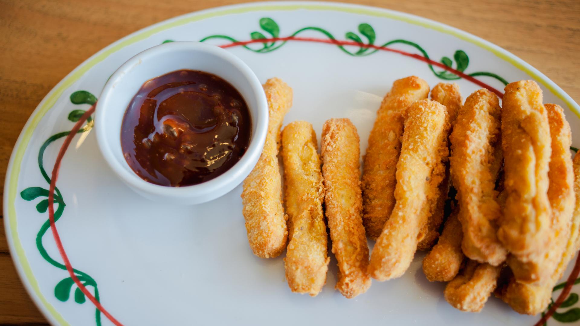 Bastoncini di pollo impanati