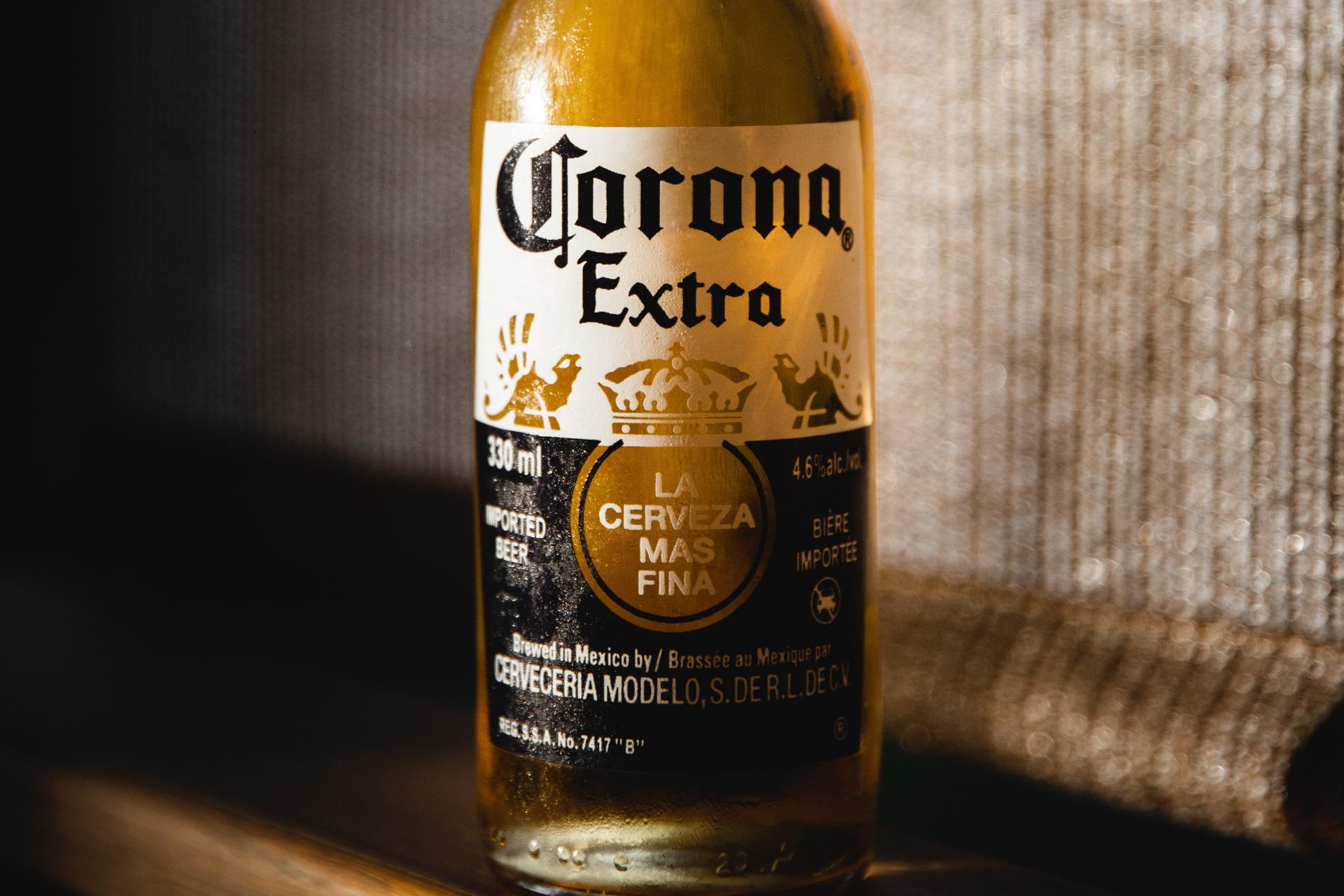 Corona Extra importiertes mexikanisches Bier