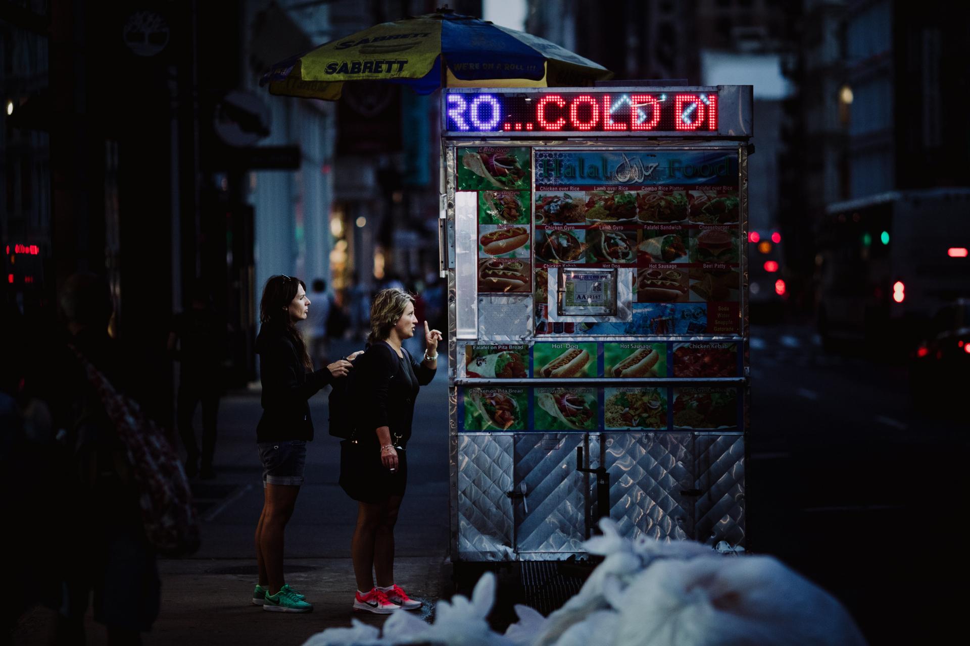 hot dog food cart