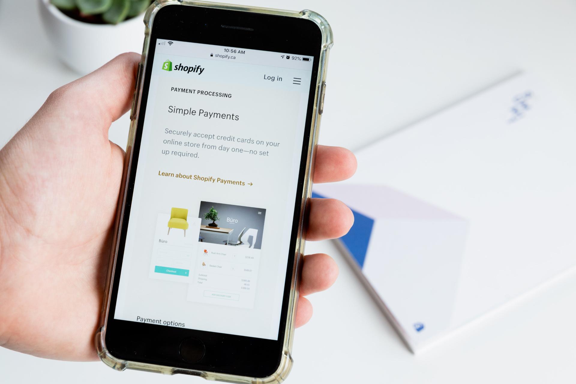 전자 상거래를 위한 shopify 온라인 POS