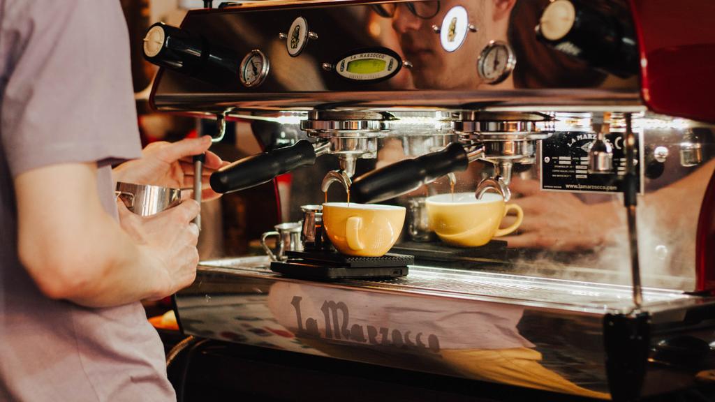 Grundlegende Coffeeshop-Ausrüstung